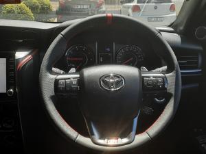 Toyota Fortuner 2.8GD-6 4X4 GR-S automatic - Image 8