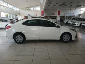 Toyota Corolla Quest Plus 1.8 CVT - Image 3