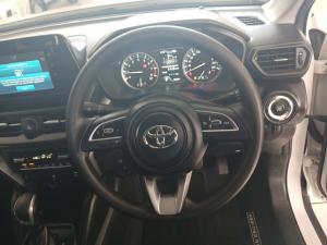 Toyota Urban Cruiser 1.5 XR automatic - Image 8