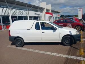 Nissan NP200 1.6 Safety PackS/C - Image 3