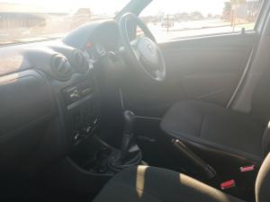 Nissan NP200 1.6 Safety PackS/C - Image 7