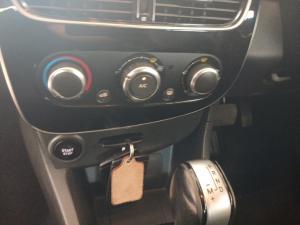 Renault Clio V 1.0T Intens - Image 15