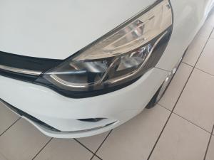 Renault Clio V 1.0T Intens - Image 22