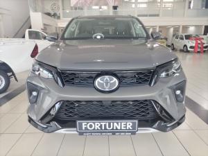 Toyota Fortuner 2.4GD-6 Raised Body automatic - Image 4
