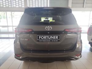 Toyota Fortuner 2.4GD-6 Raised Body automatic - Image 5