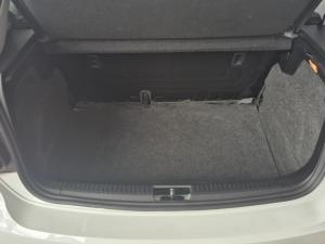 Volkswagen Polo Vivo 1.4 - Image 10