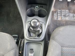 Volkswagen Polo Vivo 1.4 Trendline - Image 12