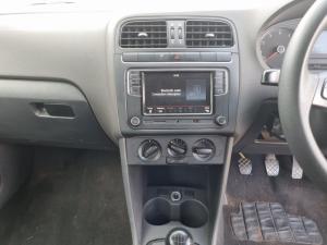 Volkswagen Polo Vivo 1.4 Trendline - Image 17