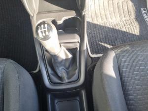 Suzuki Swift 1.2 GL - Image 13