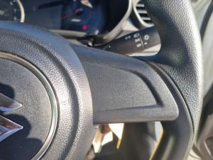 Suzuki Swift 1.2 GL - Image 10