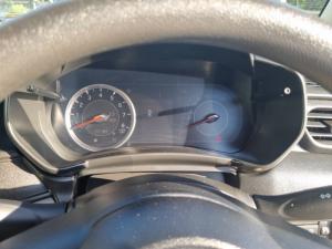 Suzuki Swift 1.2 GL - Image 11