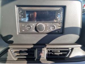 Suzuki Swift 1.2 GL - Image 14