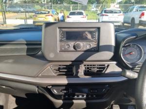 Suzuki Swift 1.2 GL - Image 17