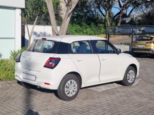 Suzuki Swift 1.2 GL - Image 2