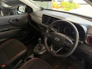 Hyundai Grand i10 1.2 Fluid automatic - Image 11