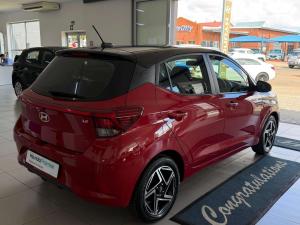 Hyundai Grand i10 1.2 Fluid automatic - Image 9