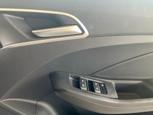 MG MG3 1.5 Comfort manual - Image 19