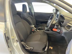 Toyota Starlet 1.5 XS auto - Image 13