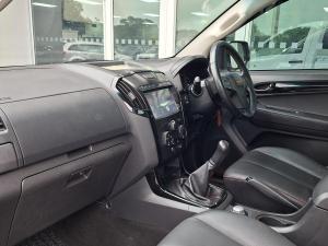 Isuzu D-Max 250 double cab 4x4 X-Rider - Image 15