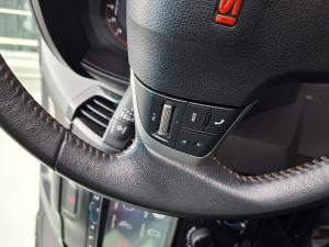 Isuzu D-Max 250 double cab 4x4 X-Rider - Image 7