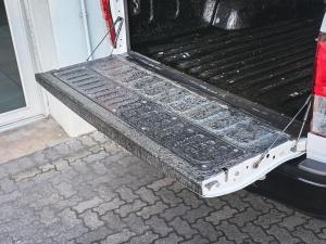 Toyota Hilux 2.8GD-6 Xtra cab 4x4 Legend 50 - Image 15