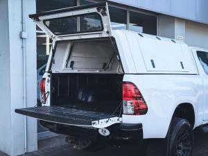 Toyota Hilux 2.8GD-6 Xtra cab 4x4 Legend 50 - Image 16