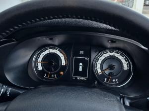 Toyota Hilux 2.8GD-6 Xtra cab 4x4 Legend 50 - Image 7