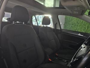 Volkswagen Golf 1.4TSI Comfortline - Image 12