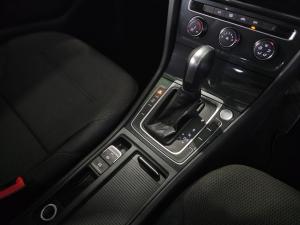 Volkswagen Golf 1.4TSI Comfortline - Image 16