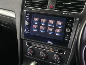 Volkswagen Golf 1.4TSI Comfortline - Image 17