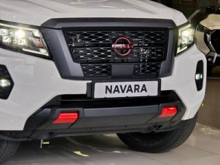 Nissan Navara 2.5DDTi double cab Pro-4X 4x4