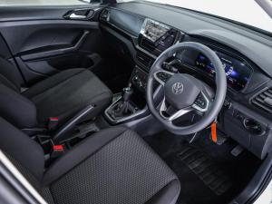 Volkswagen T-Cross 1.0TSI auto - Image 4