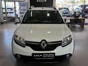Renault Sandero 900T Stepway - Image 2