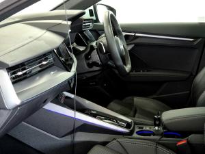 Audi A3 sedan TFSI S line Plus - Image 13