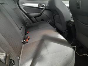 Suzuki Vitara Brezza 1.5 GLX - Image 10