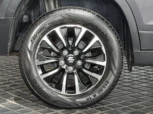 Suzuki Vitara Brezza 1.5 GLX - Image 25