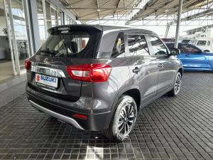 Suzuki Vitara Brezza 1.5 GLX - Image 7