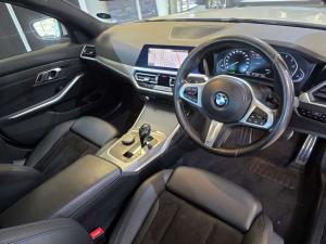 BMW 3 Series 320i M Sport - Image 13