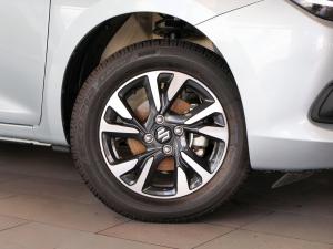 Suzuki Swift 1.2 GLX auto - Image 6
