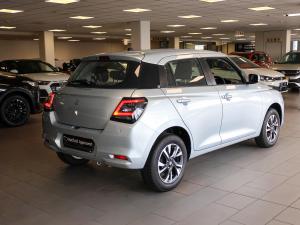 Suzuki Swift 1.2 GLX auto - Image 8