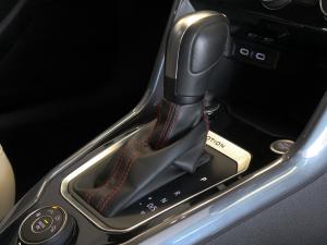 Volkswagen T-Roc 2.0TSI 140kW 4Motion R-Line - Image 17