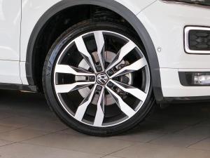 Volkswagen T-Roc 2.0TSI 140kW 4Motion R-Line - Image 6