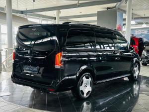 Mercedes-Benz V-Class V300d Exclusive - Image 2