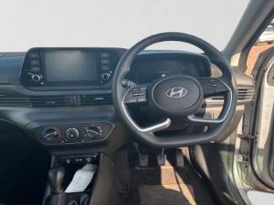 Hyundai i20 1.2 Premium - Image 15