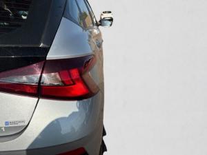 Hyundai i20 1.2 Premium - Image 18