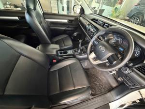 Toyota Hilux 2.4GD-6 double cab SR - Image 13