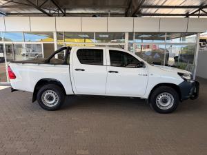 Toyota Hilux 2.4GD-6 double cab SR - Image 3