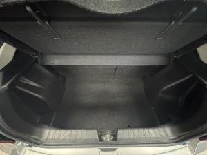 Toyota Starlet 1.4 XR auto - Image 18