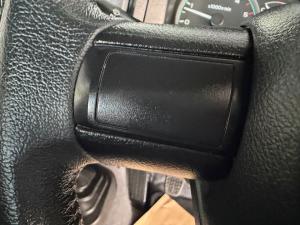 Toyota Land Cruiser 79 4.5D-4D LX V8 single cab - Image 10