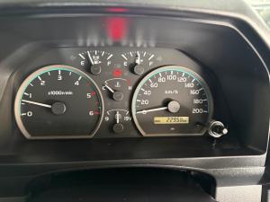 Toyota Land Cruiser 79 4.5D-4D LX V8 single cab - Image 11